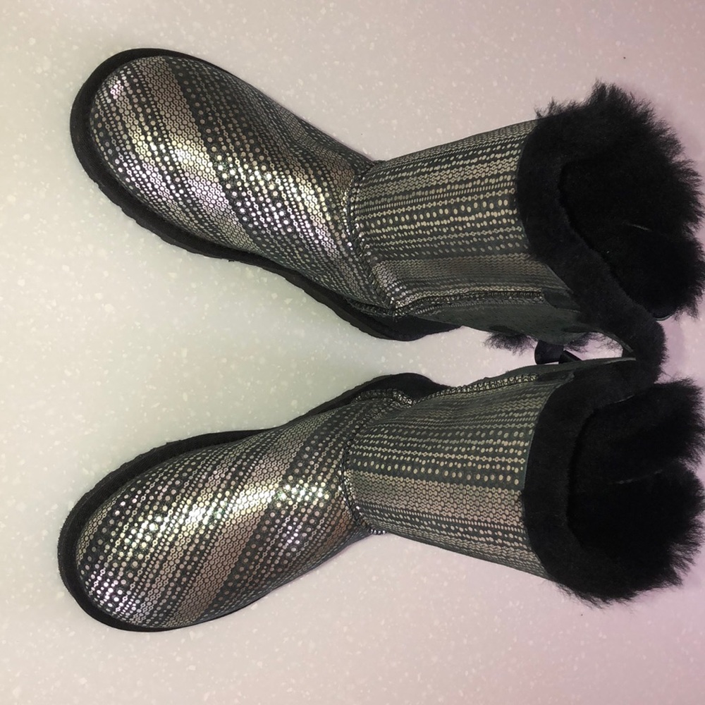“Bailey Bow Bling” uggs